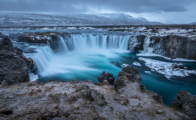 Wodospady w Islandii