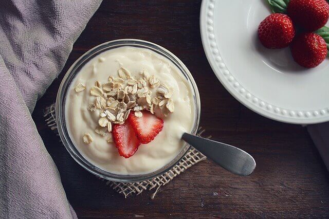 Jogurt na śniadanie