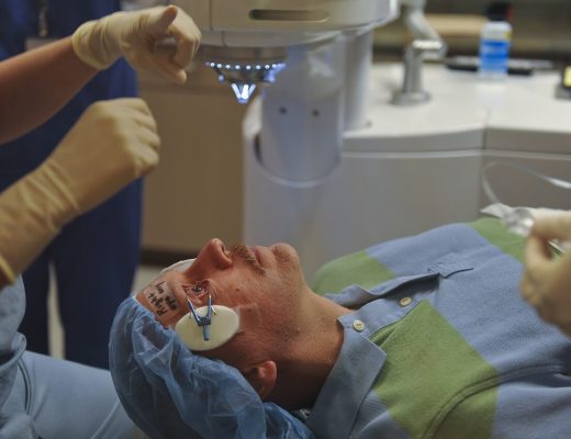 Na co zwrócić uwagę przy wyborze chirurga plastycznego